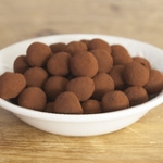 #Chocolate #Truffles • <a style="font-size:0.8em;" href="http://www.flickr.com/photos/139497134@N03/24835997697/" target="_blank">View on Flickr</a>